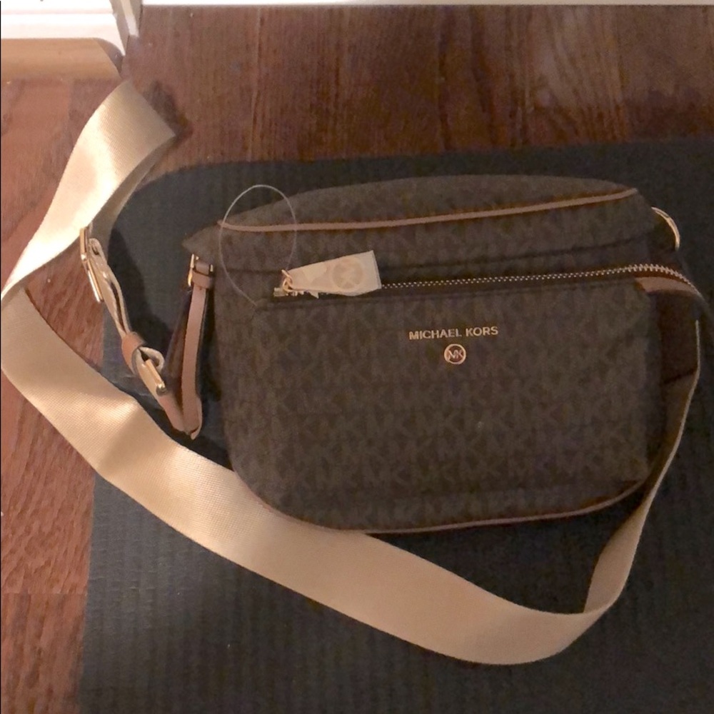 Michael Kors slater bag